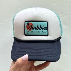 NEW Chubbies “The Weekend Has Arrived”The Blue Hues Trucker Hat‎ Mesh Back
